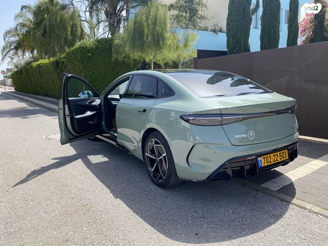 בי.ווי.די סיל