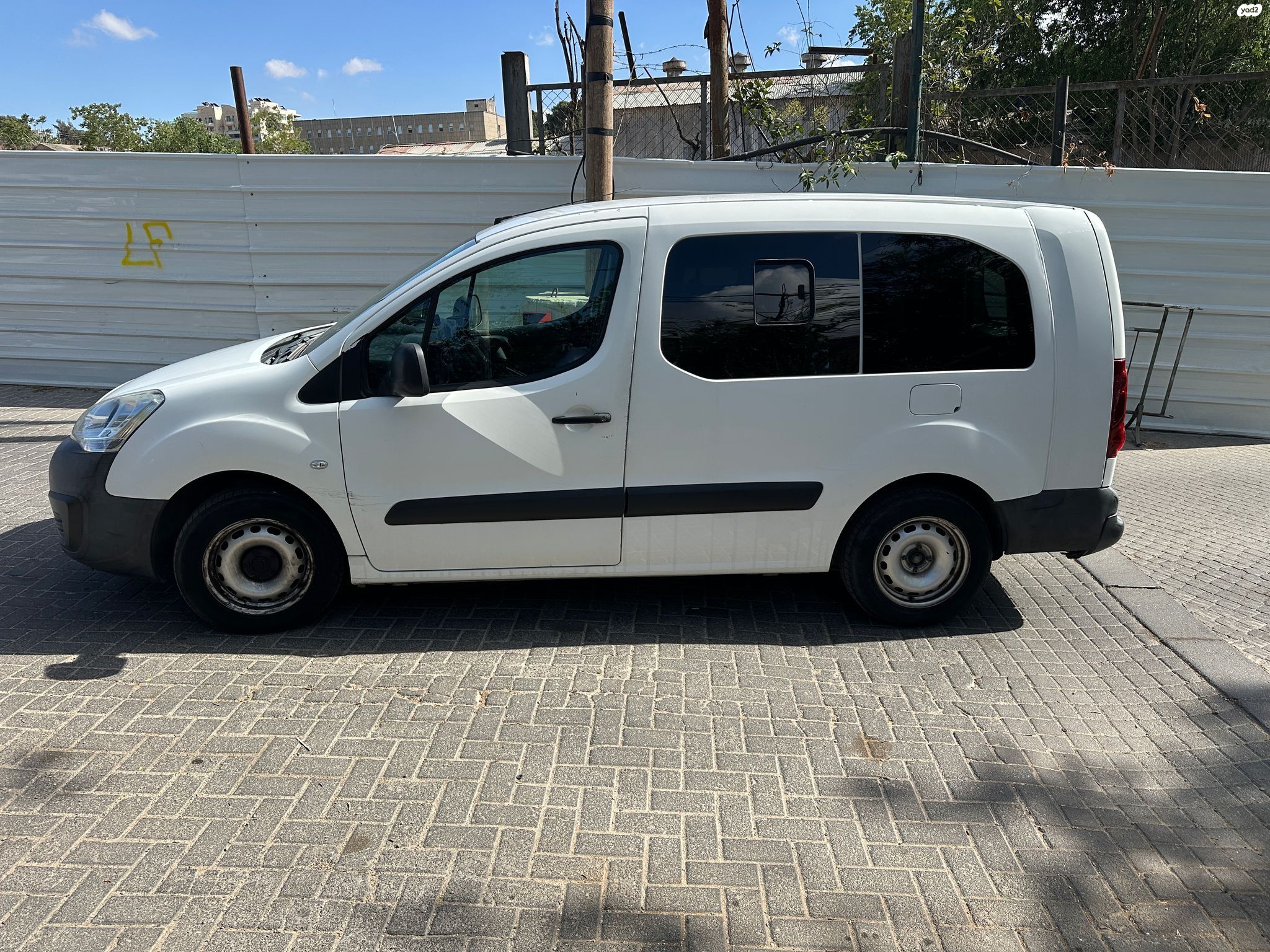 מודעת רכב סיטרואן ברלינגו
