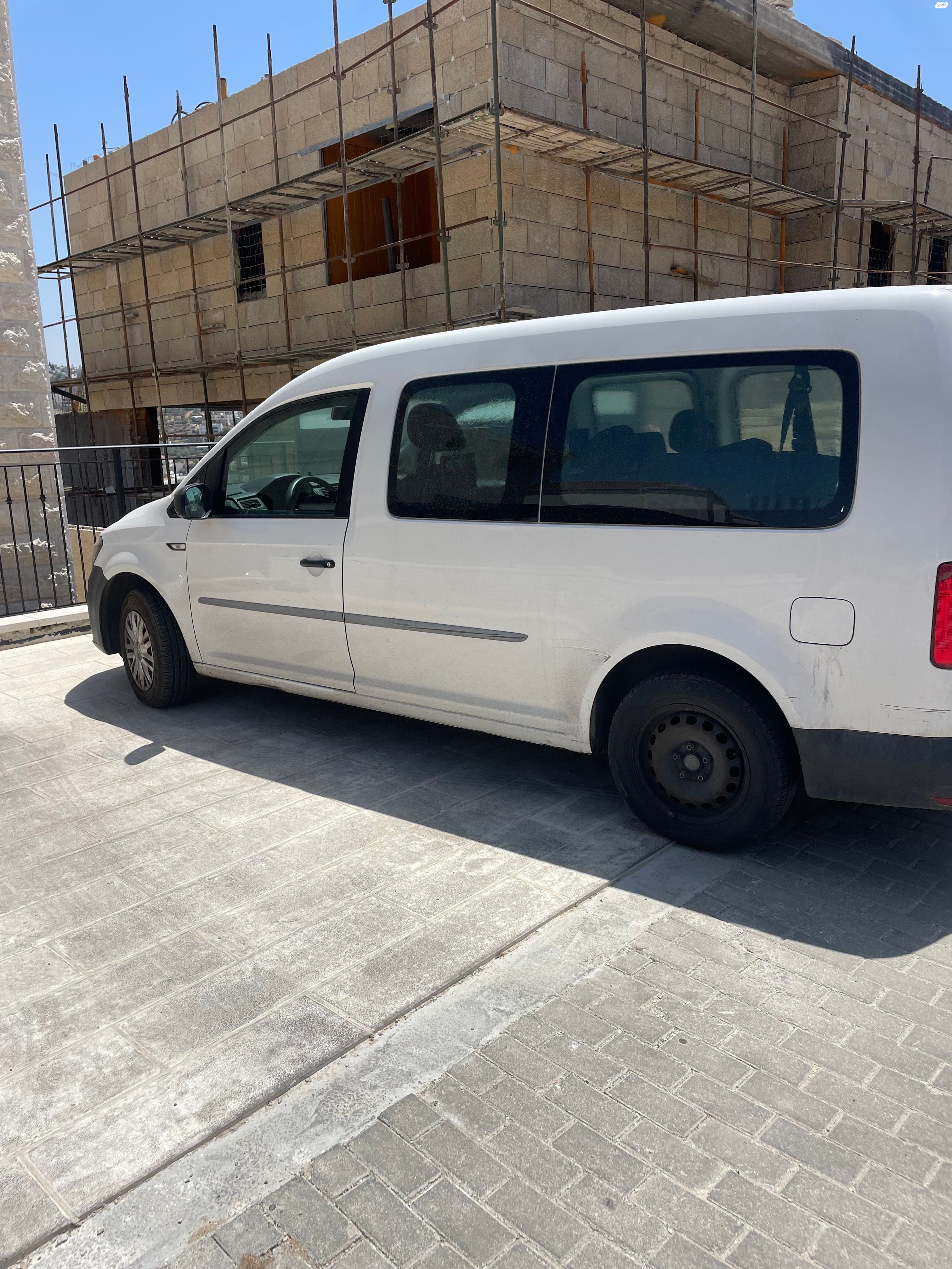 מודעת רכב פולקסווגן קאדי