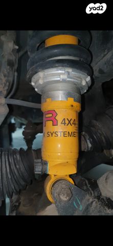 טויוטה לנד קרוזר