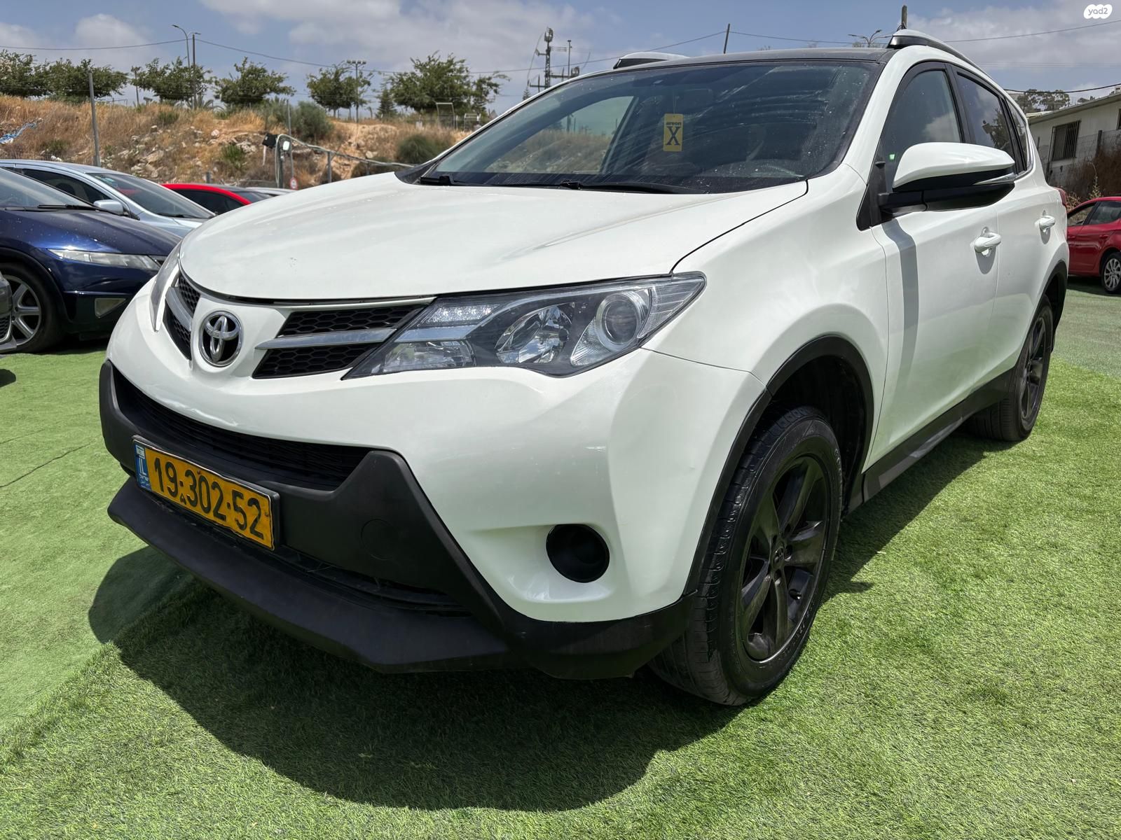 מודעת רכב טויוטה RAV4