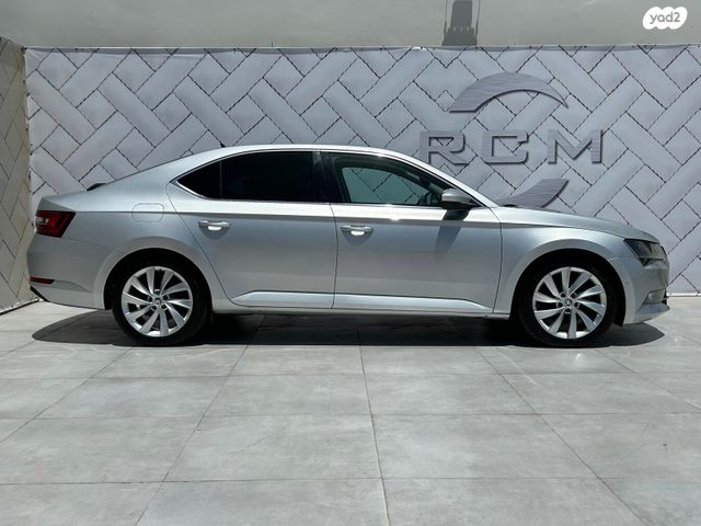 סקודה סופרב