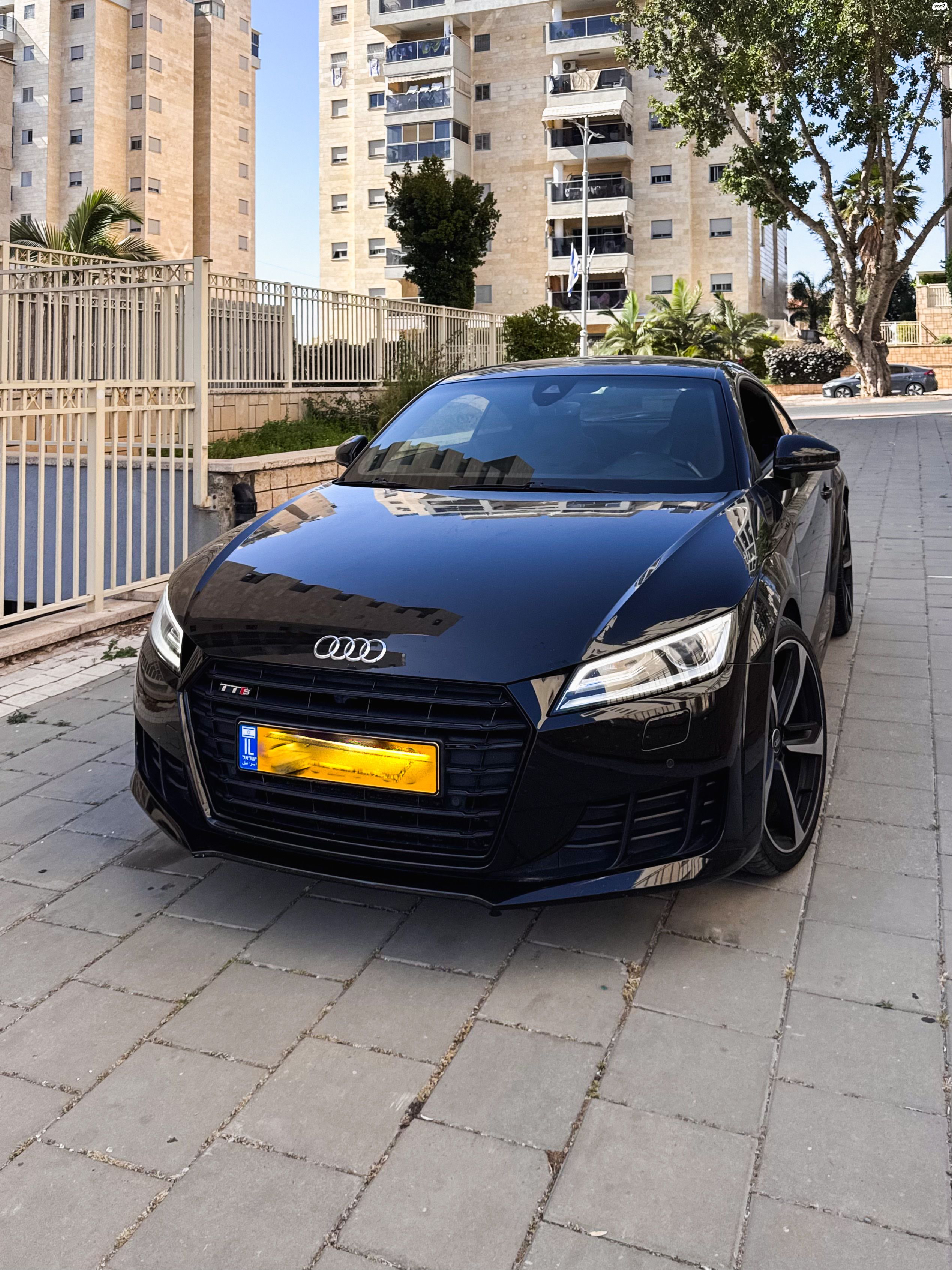 מודעת רכב אאודי TT