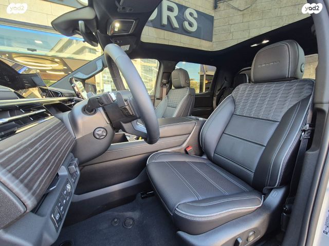 ג'י.אם.סי סיירה EV  