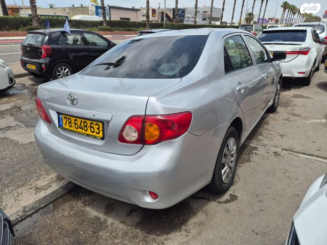 טויוטה קורולה