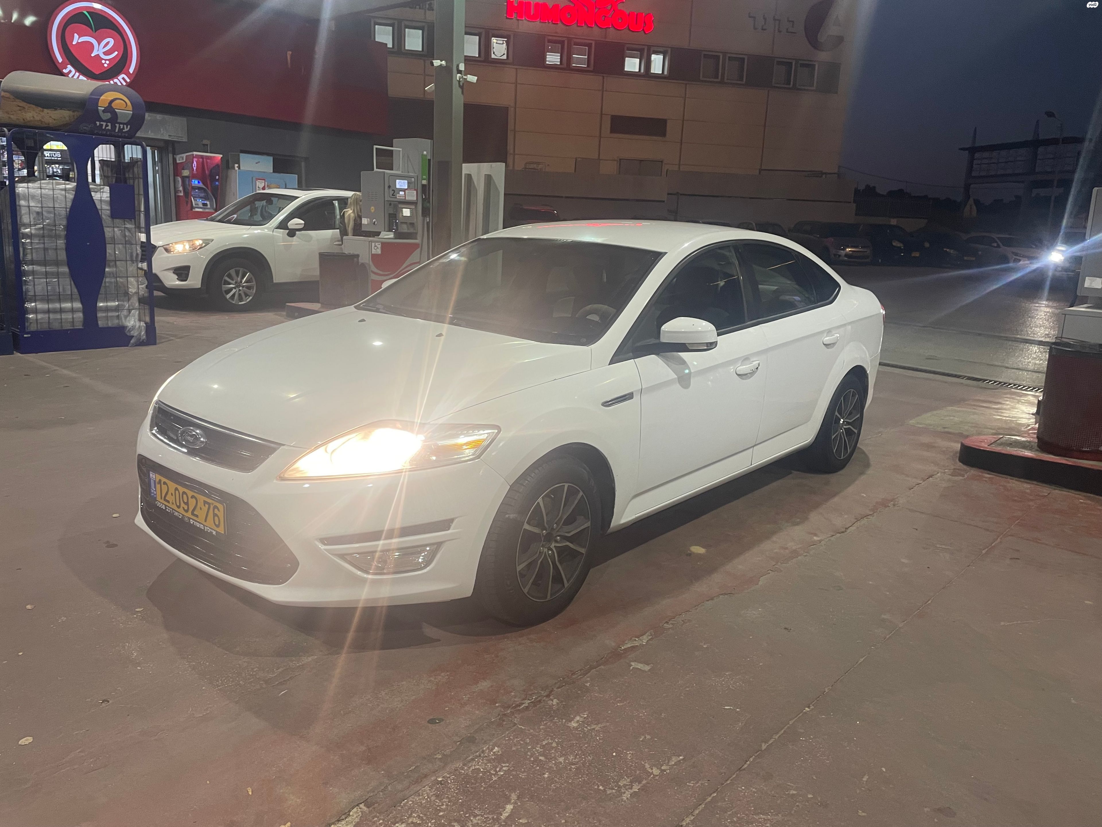 מודעת רכב פורד מונדאו