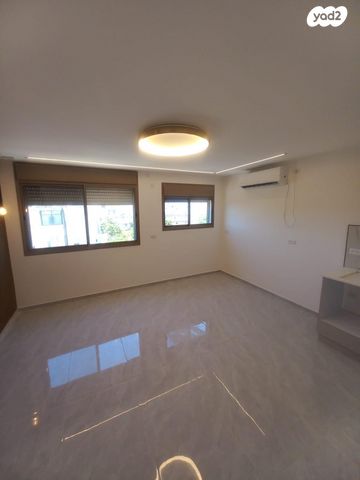 דירה, דפנה 43, מרכז העיר, סביניה, הוותיקה, קרית ביאליק