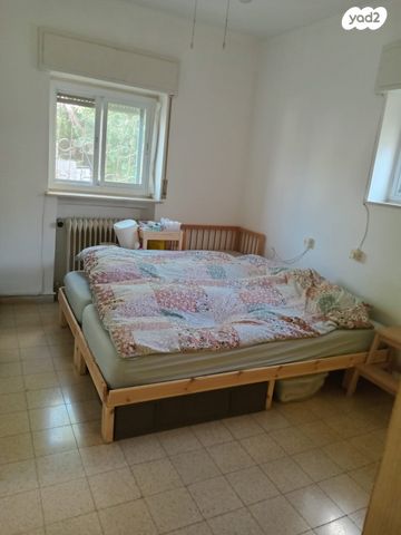 דירה, טשרניחובסקי, גבעת הורדים, רסקו, ירושלים