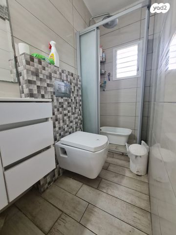 בית פרטי/ קוטג', גבעת אוסישקין, נהריה