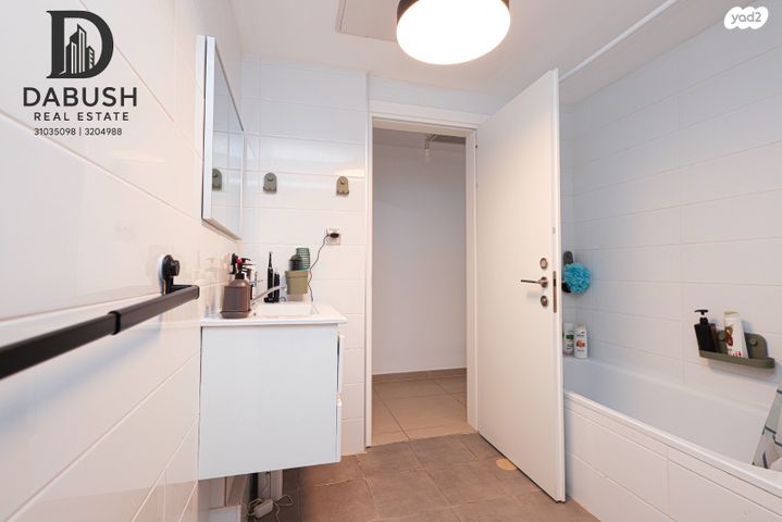 דירה, אהבת אדם, שרונה, כפר יונה