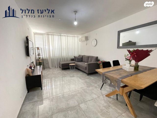 הטייסים 