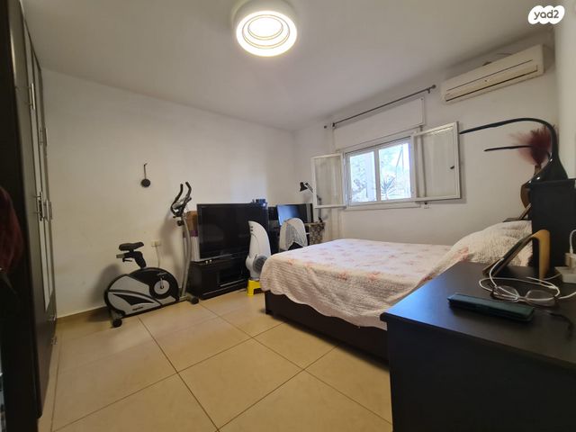 דו משפחתי, כ"ט בנובמבר, בית אליעזר, חדרה