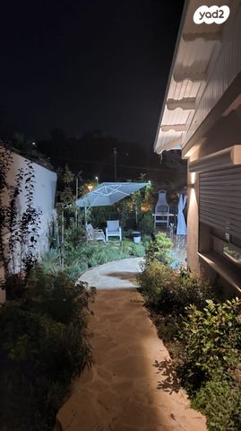 בית פרטי/ קוטג', איריס, דדו, מעלות תרשיחא