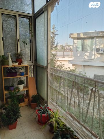 דירה, טשרניחובסקי, גבעת הורדים, רסקו, ירושלים