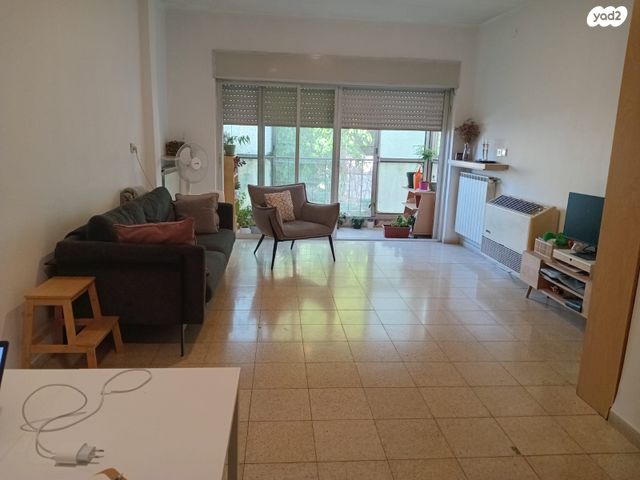 דירה, טשרניחובסקי, גבעת הורדים, רסקו, ירושלים