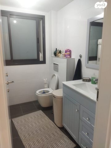 דירה, שלמה גולדין, ג' / מרכז מזרח העיר, רחובות