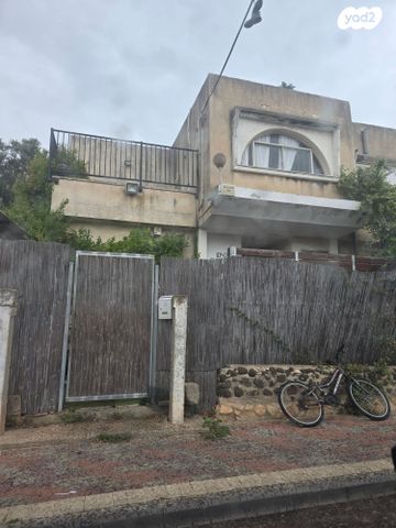 משה שרת 