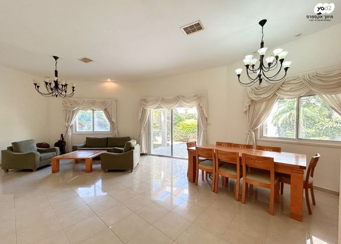 בית פרטי/ קוטג', עומר