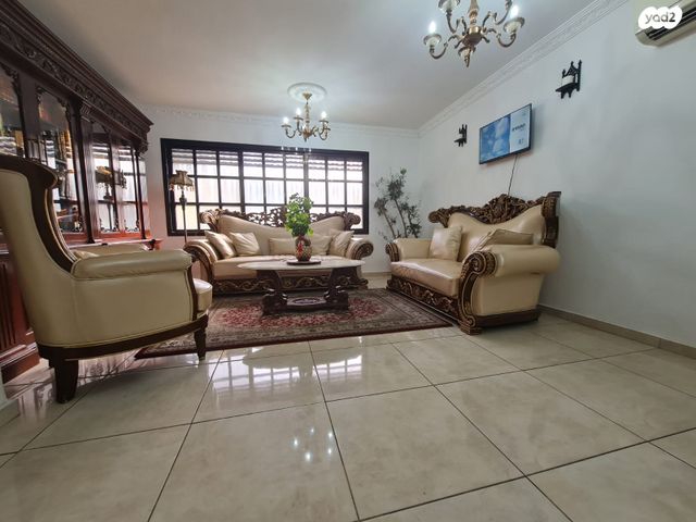 בית פרטי/ קוטג', גבעת אוסישקין, נהריה