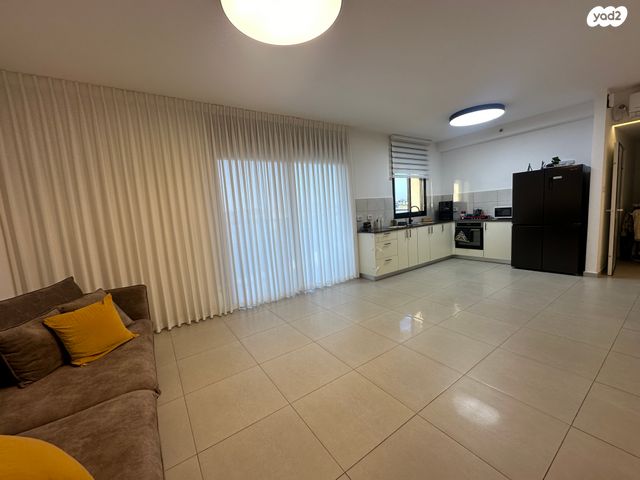 דירה, אריאל שרון, נווה שרון / שער העיר, נתיבות