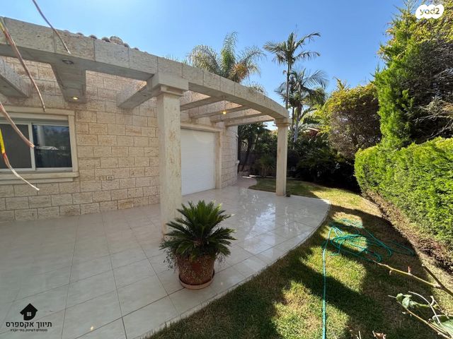 בית פרטי/ קוטג', עומר