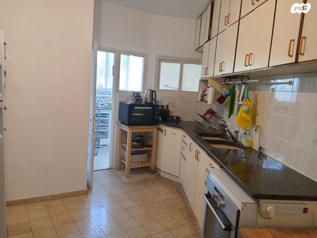 דירה, טשרניחובסקי, גבעת הורדים, רסקו, ירושלים