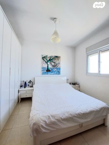 גג/ פנטהאוז, דב ברייר, אפרידר, אשקלון