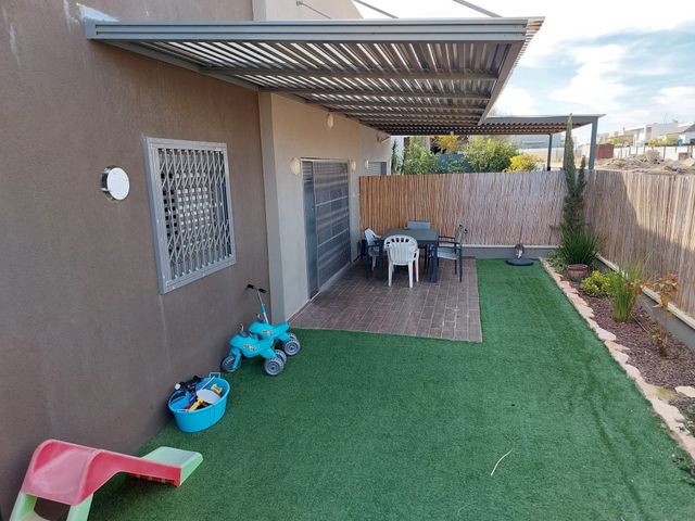 בית פרטי/ קוטג', עוזרד, קרית מנחם, אופקים