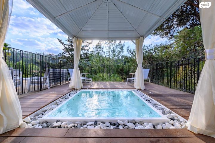 בית פרטי/ קוטג', איריס, דדו, מעלות תרשיחא