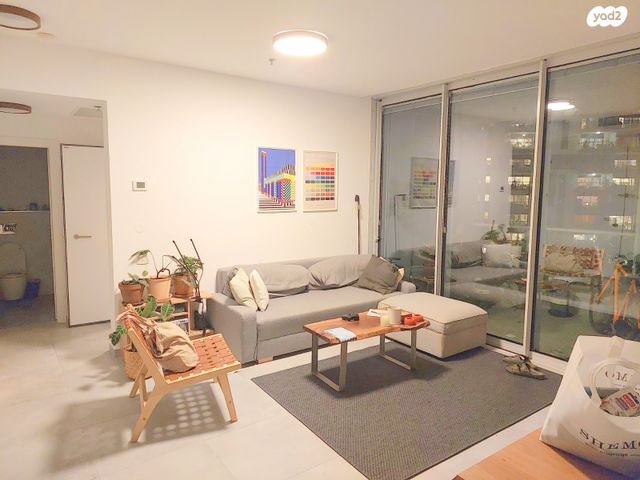 גרציאני יצחק 8