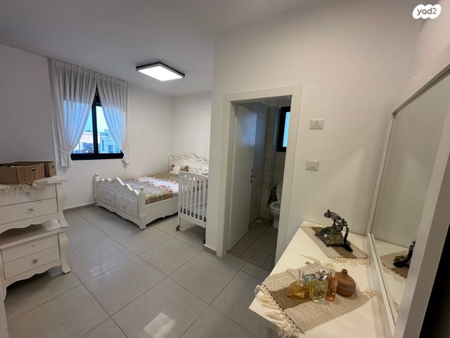 דירה, אריאל שרון, נווה שרון / שער העיר, נתיבות