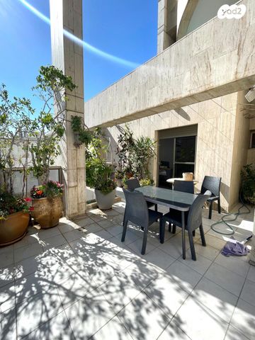 דירה, יונה הנביא, כרם התימנים, תל אביב יפו