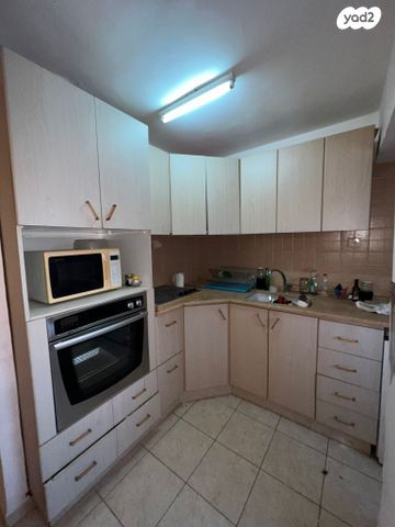 דירה, שיבת ציון, קרית אתא