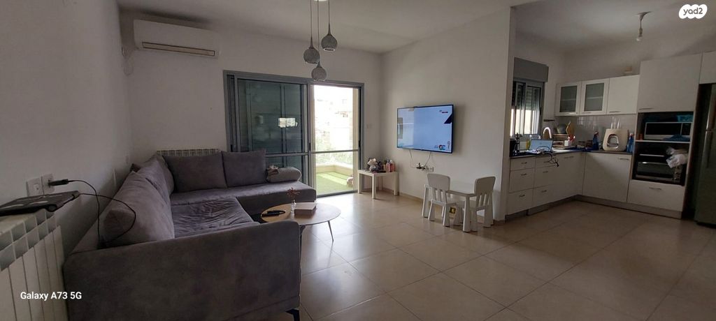 דירה, הרב ישעיהו דולגין, חומת שמואל, הר חומה, ירושלים