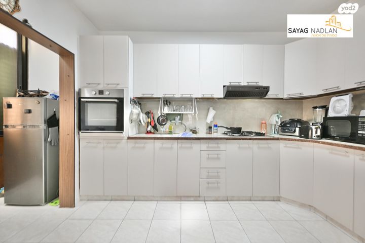 דירה, טרומפלדור, אברמוביץ', ראשון לציון