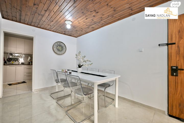 דירה, טרומפלדור, אברמוביץ', ראשון לציון