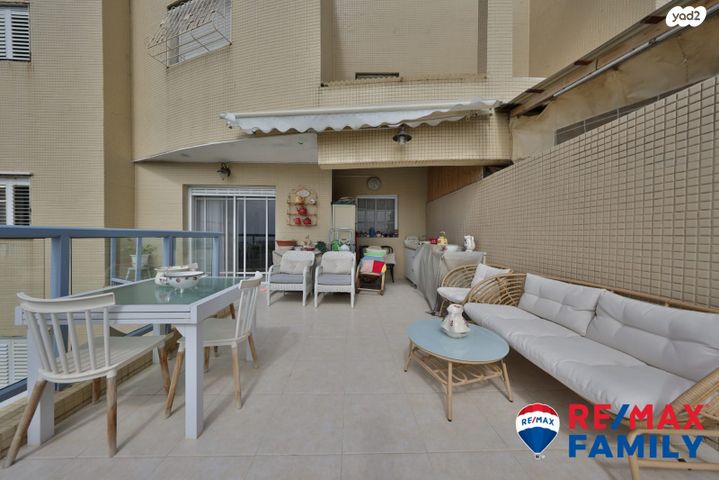 גג/ פנטהאוז, חבצלת 9, פסגות ים, קרית ים