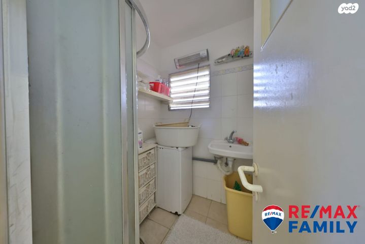 דירה, ז'בוטינסקי 4, מוצקין הותיקה, קרית מוצקין