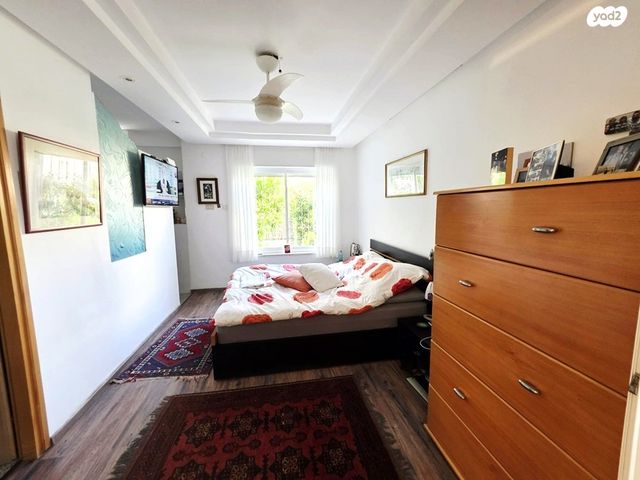 דירת גן, הדישון, מלחה, מנחת, ירושלים