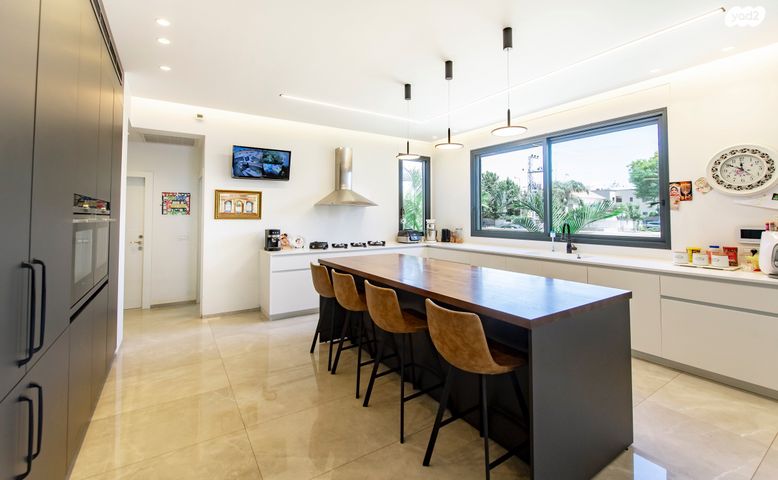 דו משפחתי, הדר גנים, פתח תקווה