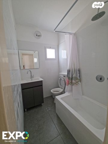 יחידת דיור, גנים 33, רובע א', אריאל