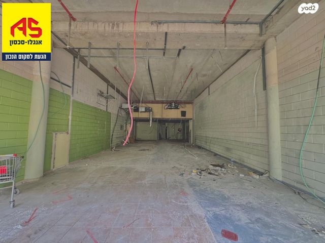 חנויות/ שטח מסחרי, גד מנלה, אזור תעשיה ספיר, נתניה