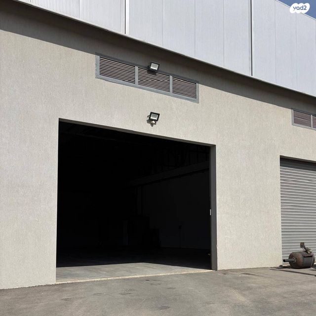 מבני תעשיה, שאר העיר, אופקים