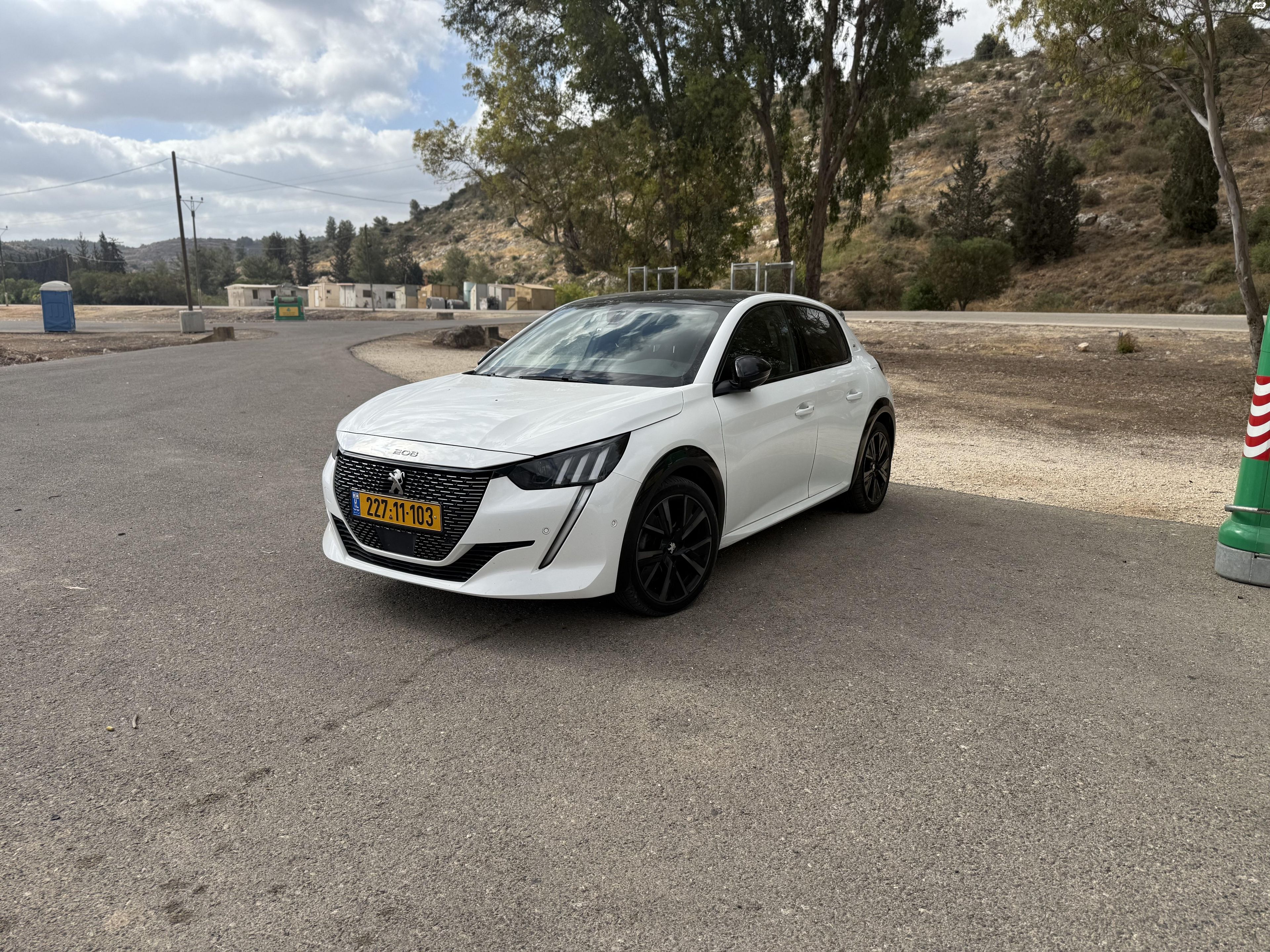 מודעת רכב פיג'ו 208