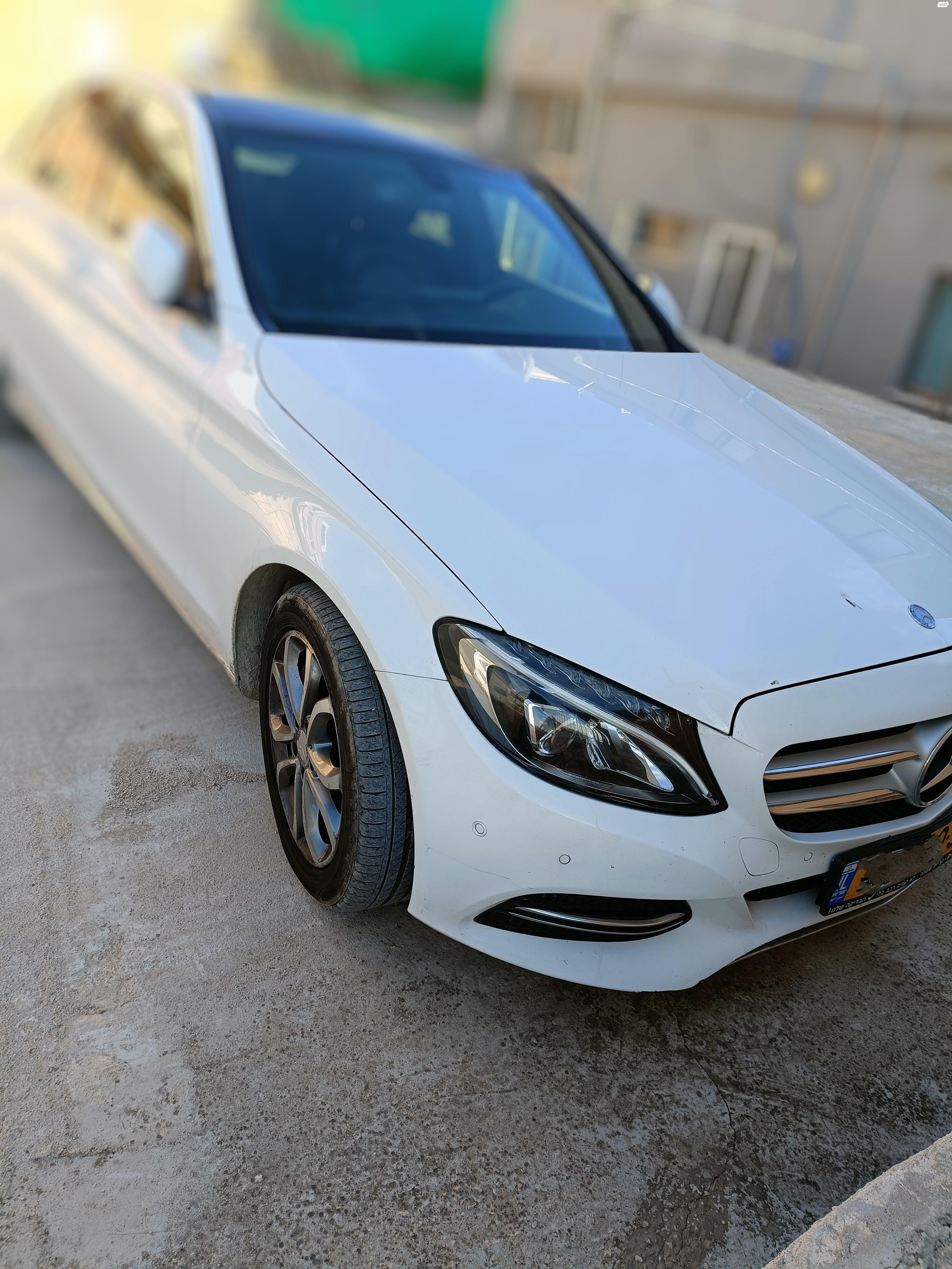 מודעת רכב מרצדס-בנץ C-class