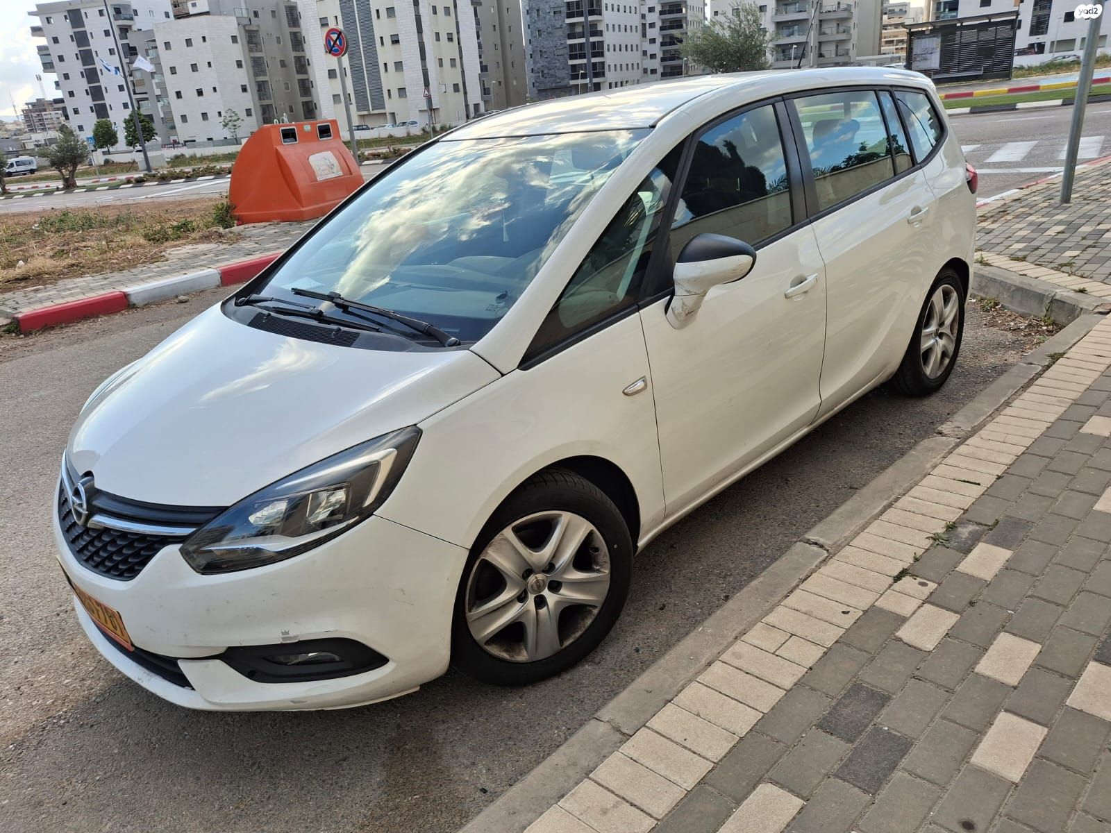 מודעת רכב אופל זאפירה