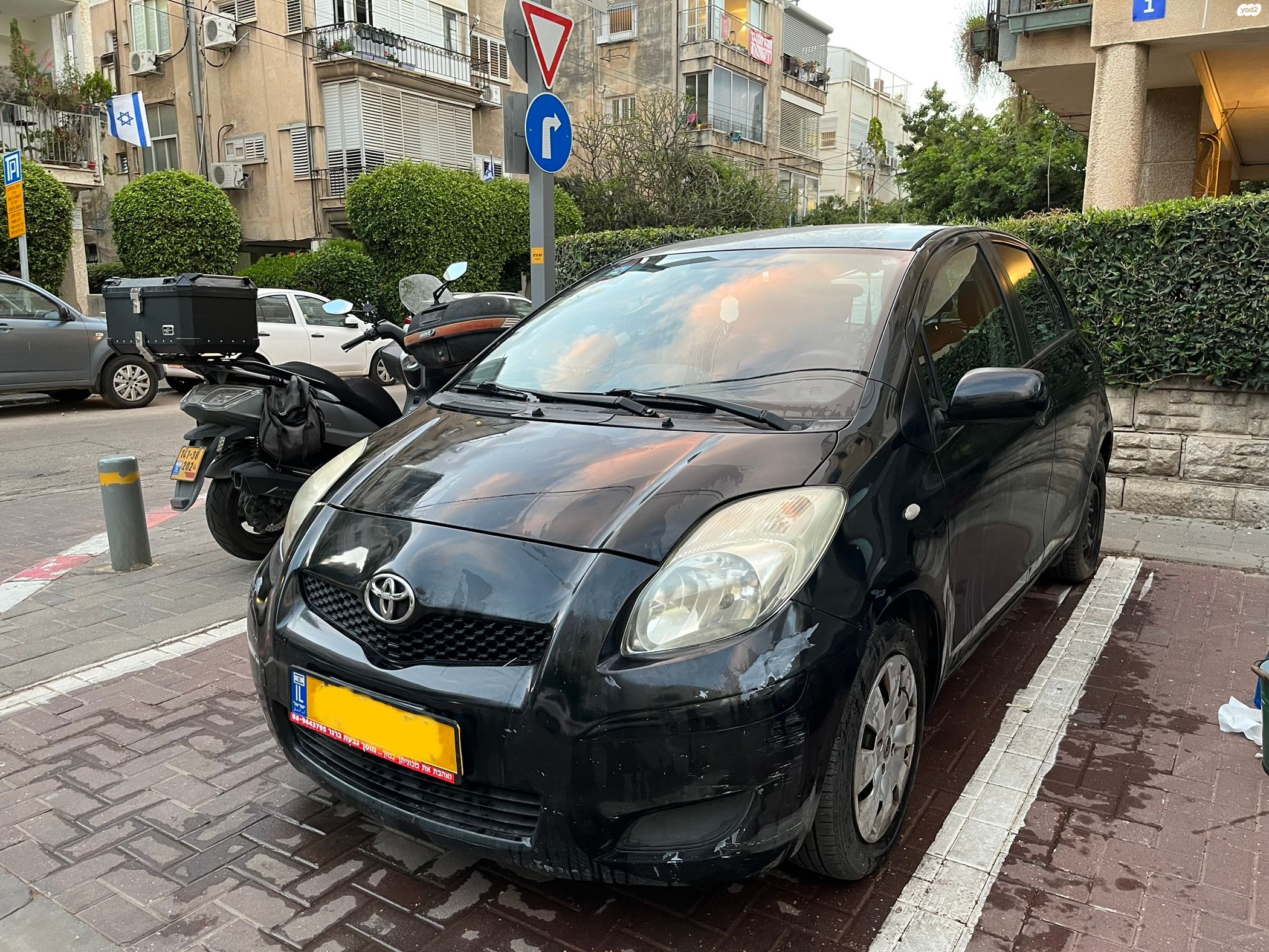 מודעת רכב טויוטה יאריס
