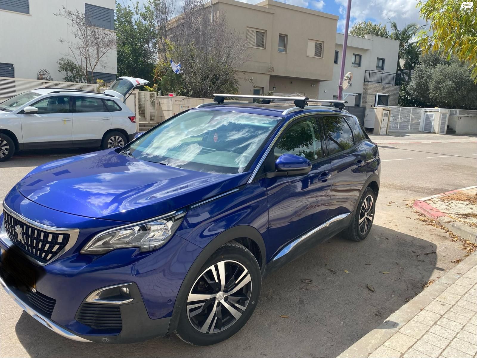 מודעת רכב פיג'ו 3008