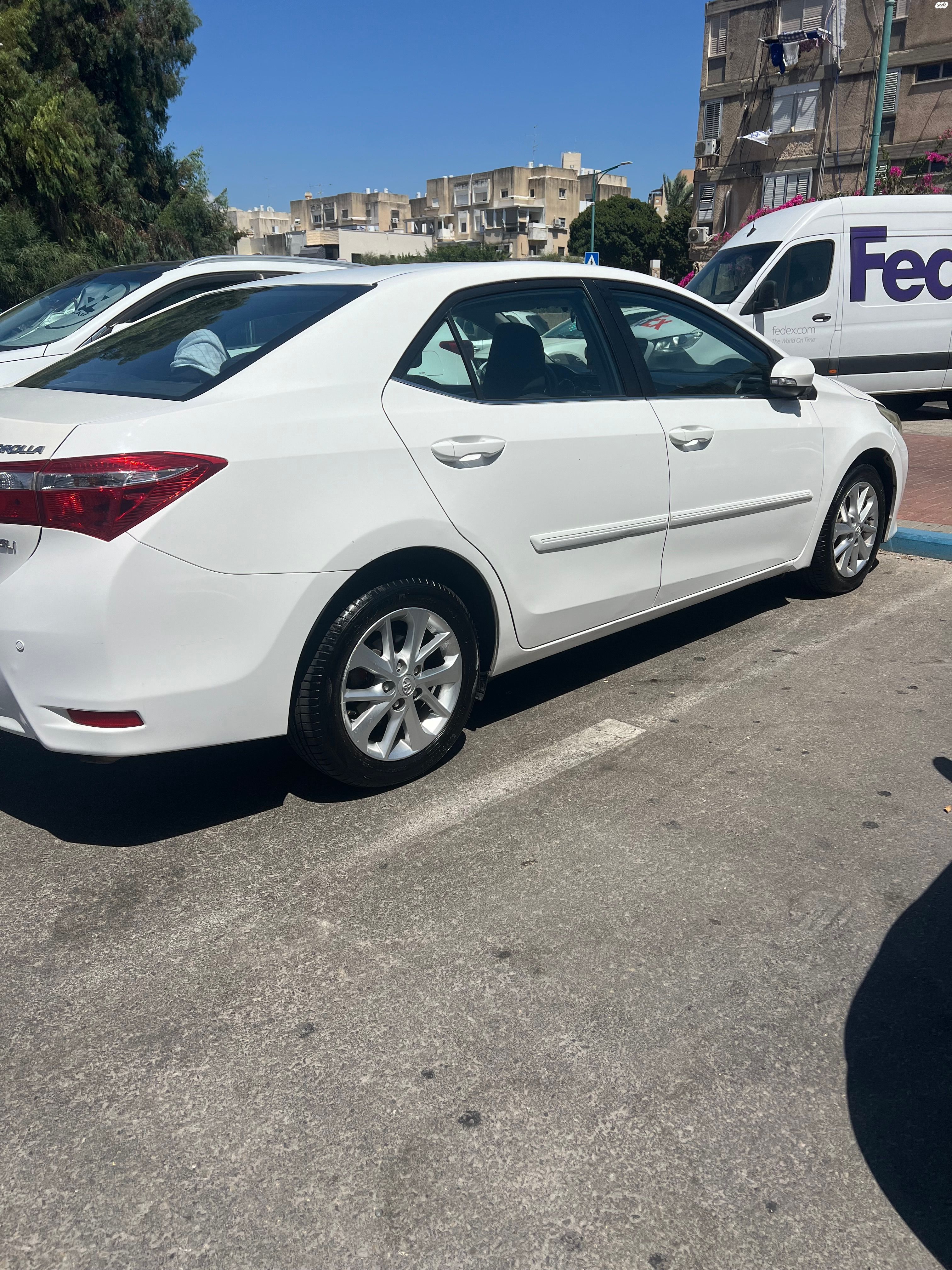 מודעת רכב טויוטה קורולה