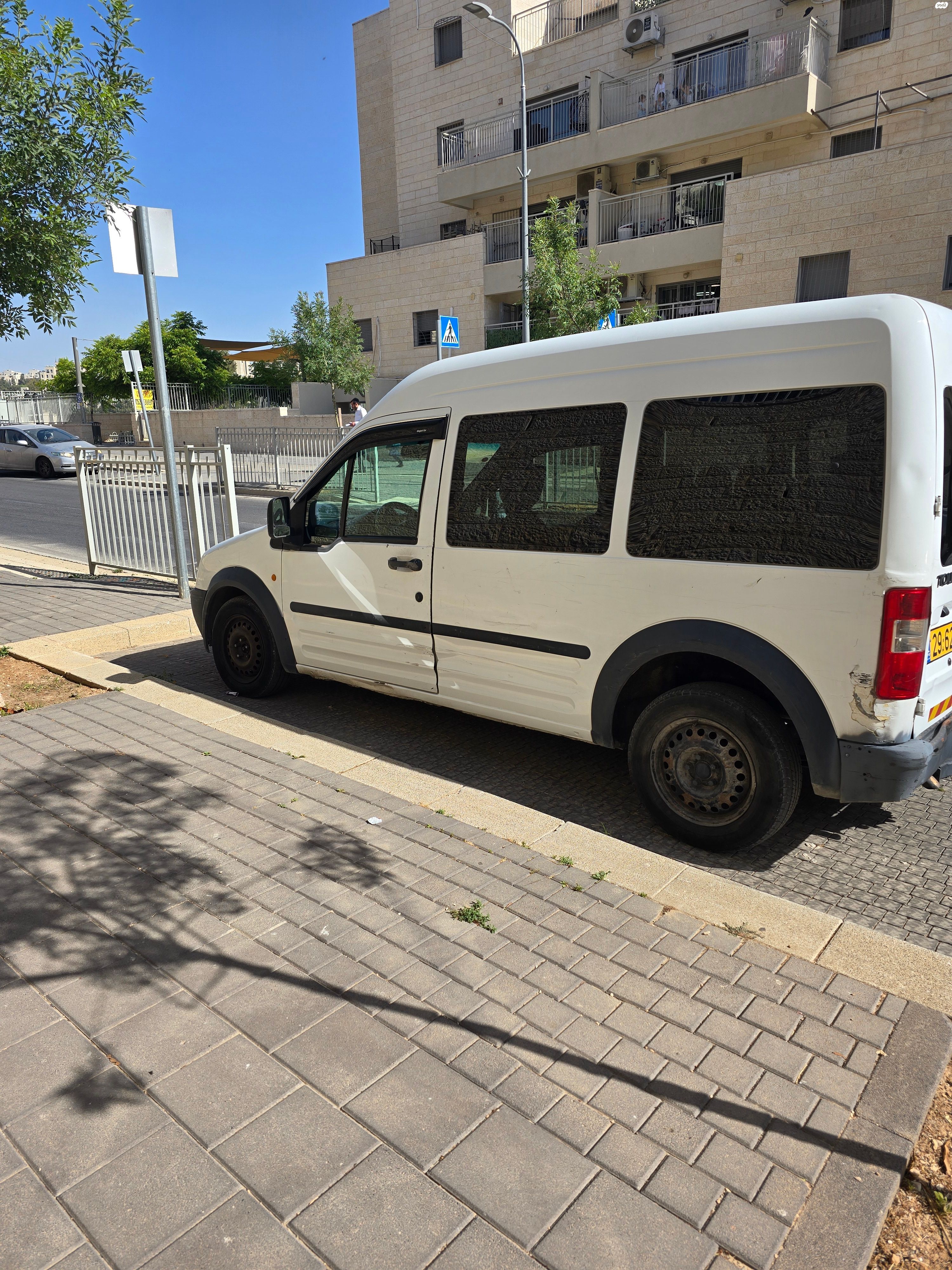 מודעת רכב פורד טורנאו קונקט